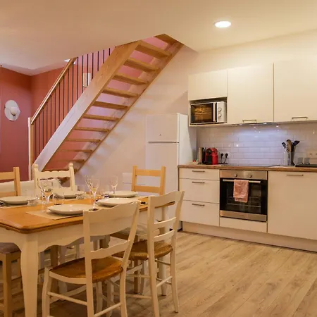 Le Nid Du Clocher Belvès